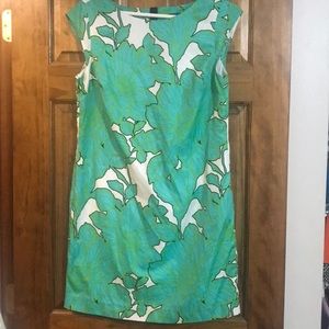 The limited green flower detail dress